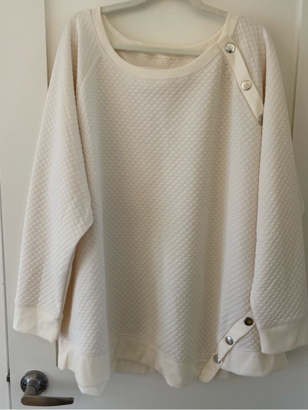 The Sweatshirt Project Quilted Snap‑Detail Pullover Cream minimalist NWT 3X